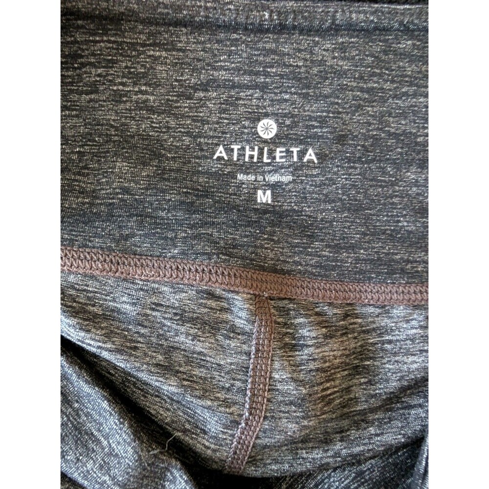 Athleta Womens Grey 6” Bicycle Weightlifting Pilates Stretch Athleisure Shorts M - Picture 5 of 8